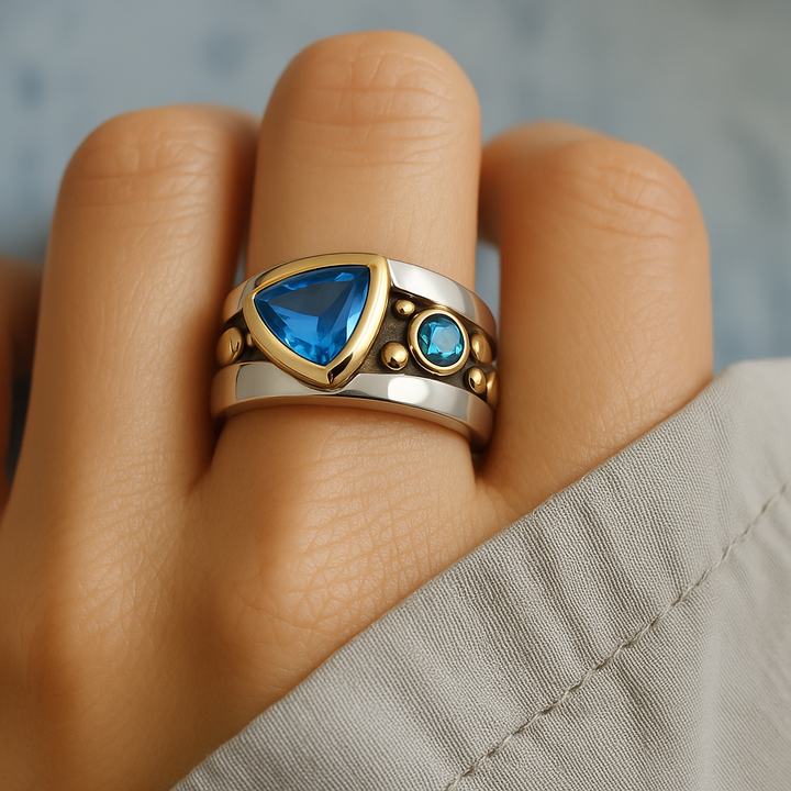 Anneau vintage bleu élégant