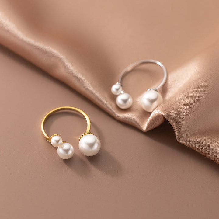 Anneau triangulaire réglable élégant avec charmantes perles d'eau douce