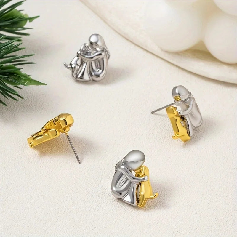 Zweifarbig silberne und goldene Hug-Ohrringe