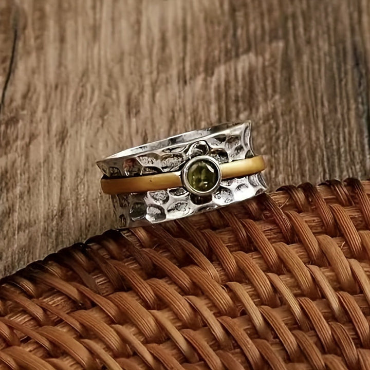 Bague élégante en zirconium vert pour un style sophistiqué