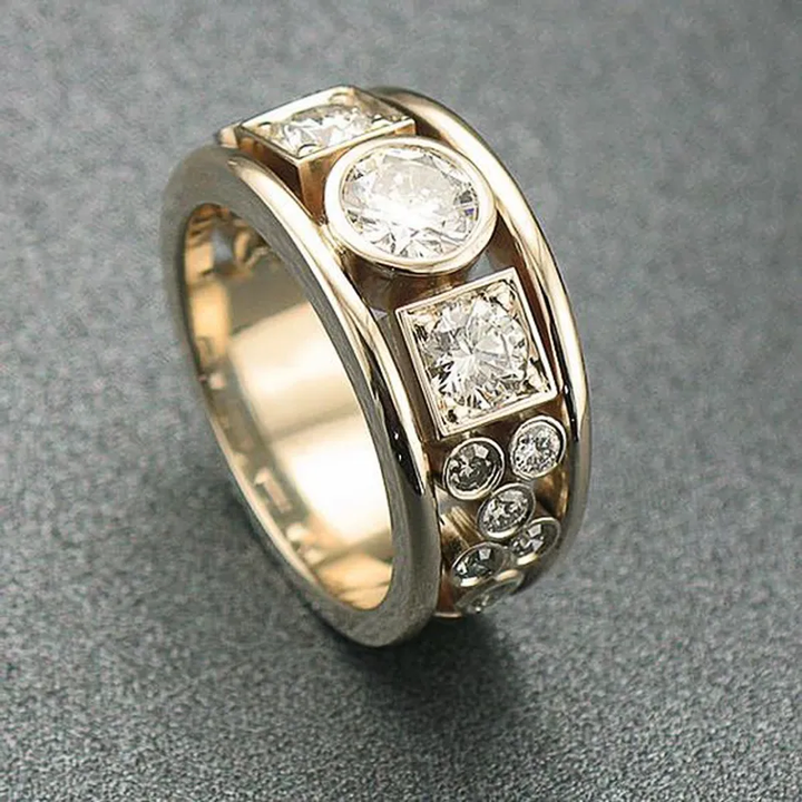 Anneau classique élégant en or avec accents en zirconia étincelants