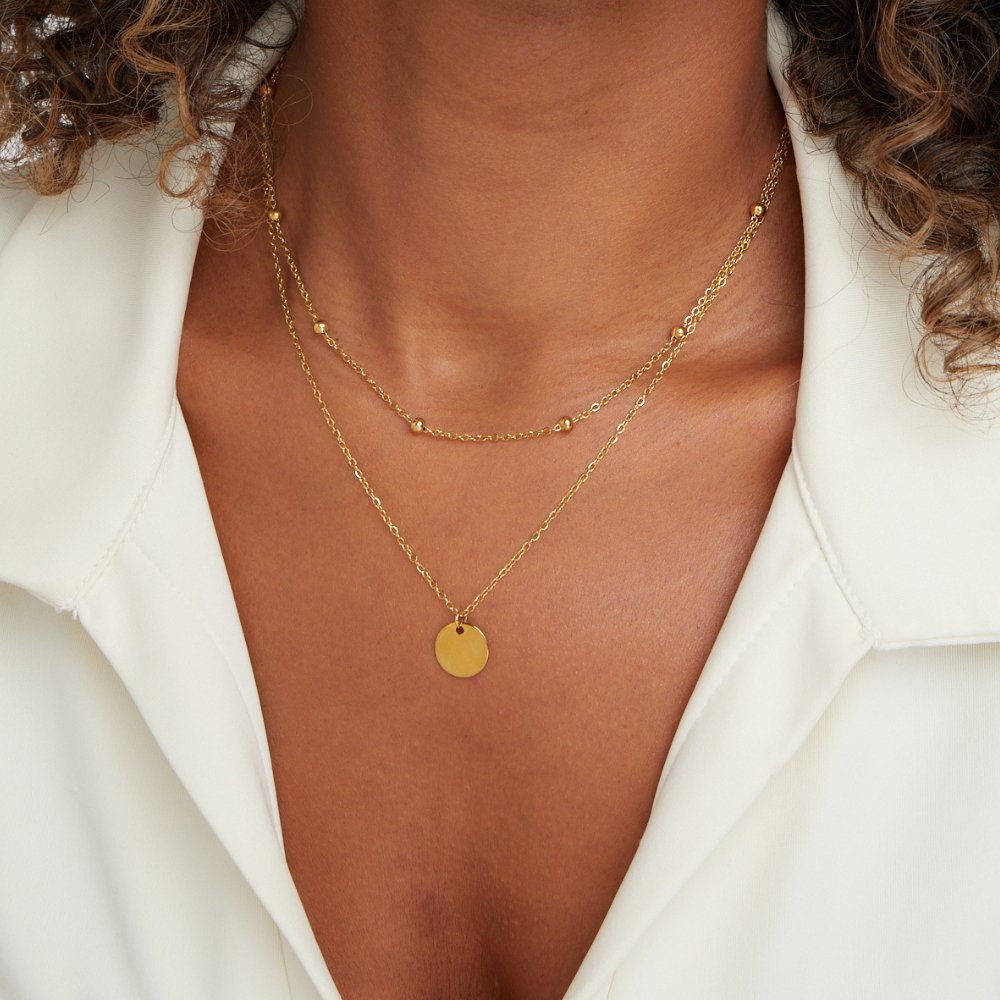 Collier à plaques empilées