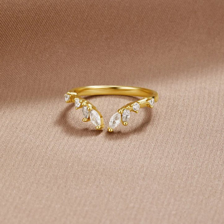 Bague en cristal Serenity Gold pour une brillance durable